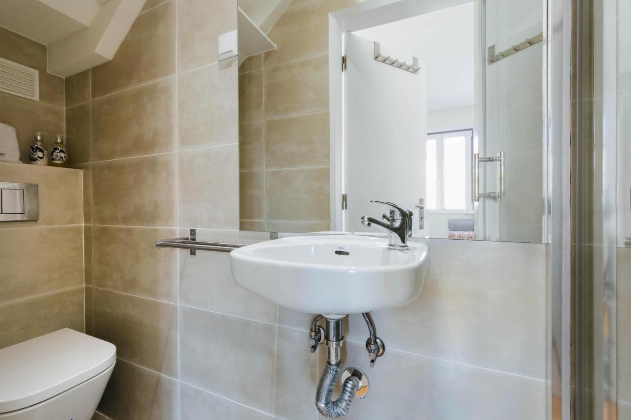 Apartamento Rent4Rest Lisbon Downtown Tiny Studio Apartments *